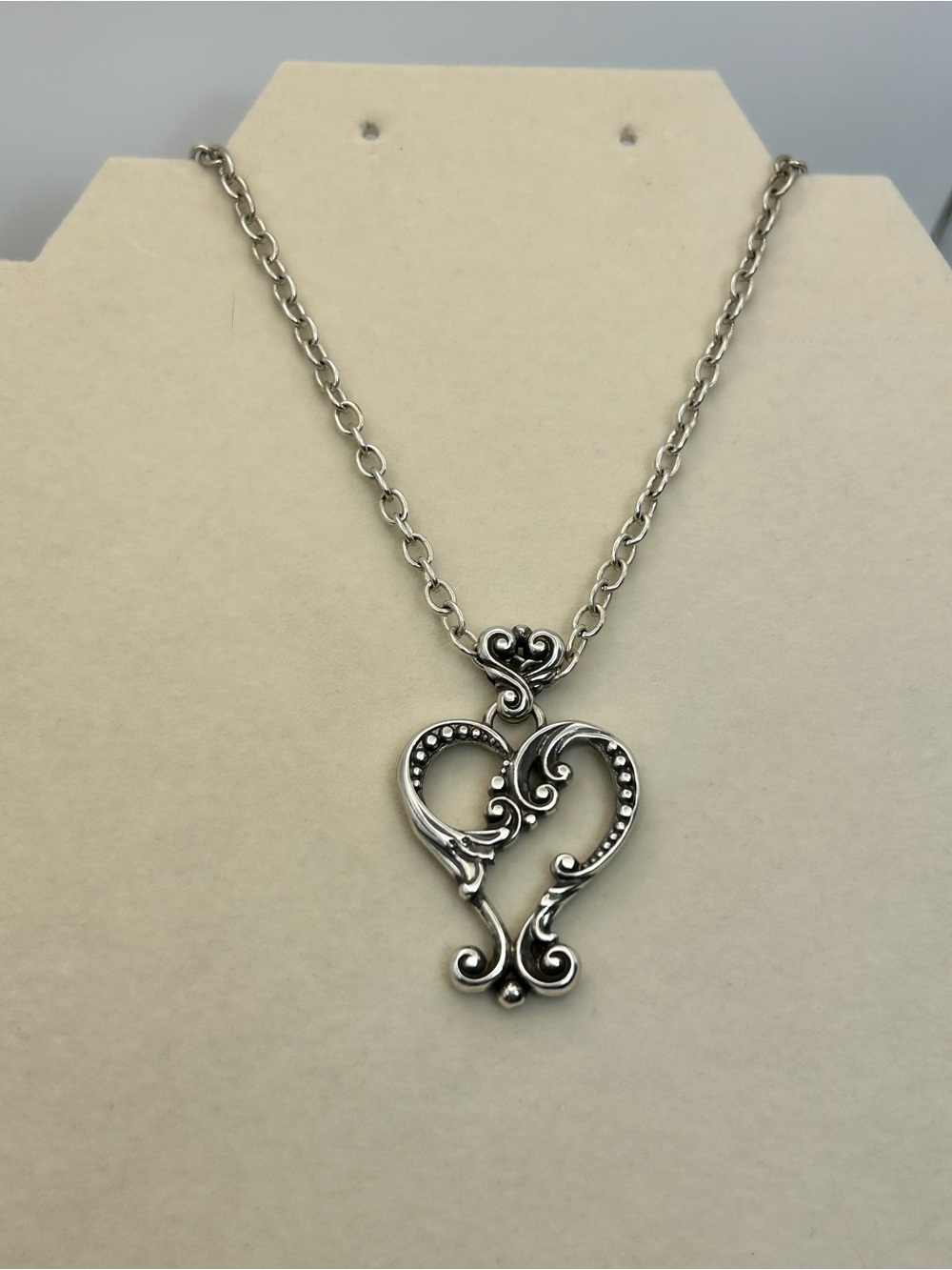 Brighton Open Heart Pendant Necklace Silver Plated Single Oval Link Chain 20"